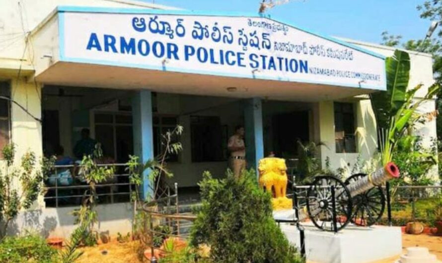 Riot of youths with knives in the middle of the night: అర్ధరాత్రి కత్తులతో గలాట